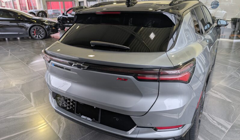 Chevrolet Equinox EV 2RS 2024 Gris complet