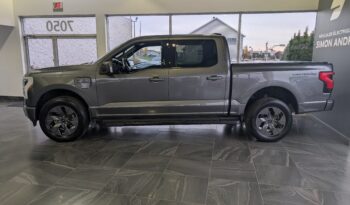 Ford F150 Lightning Lariat 2022 Gris complet