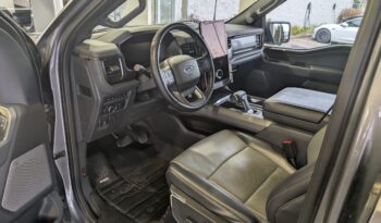 Ford F150 Lightning Lariat 2022 Gris complet