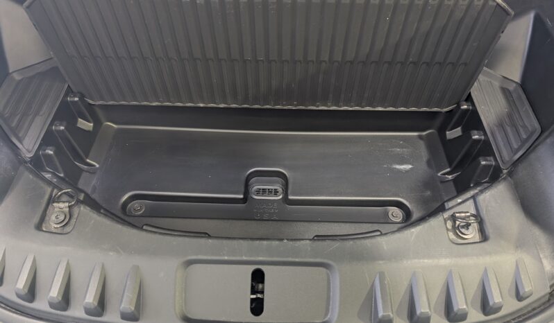 Ford F150 Lightning Lariat 2022 Gris complet