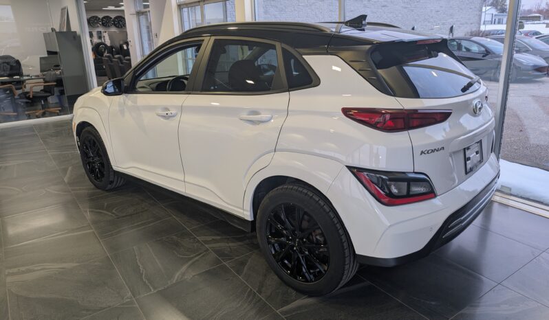 Hyundai Kona EV Preferred 2023 Blanc complet