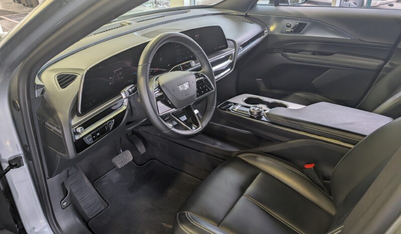 CADILLAC LYRIQ TECH 600E 2024 GRIS complet