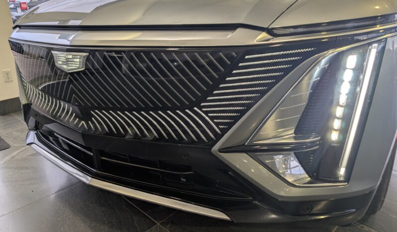 CADILLAC LYRIQ TECH 600E 2024 GRIS complet