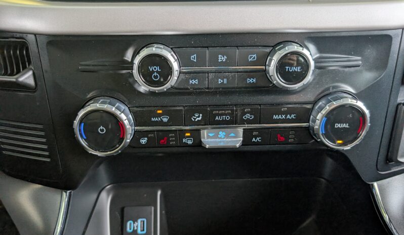 Ford F-150 Lightning XTL PRO LR 2023 Gris complet