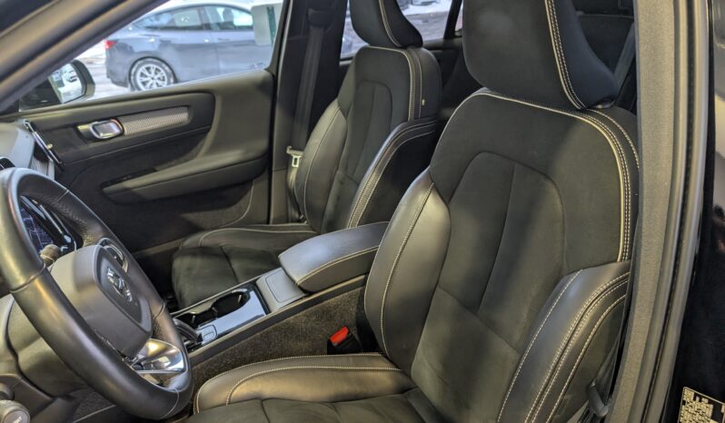Volvo XC40 Recharge Plus TI 2022 Noir complet