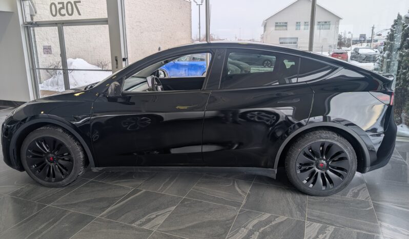 Tesla Model Y Long Range 2021 Noir complet