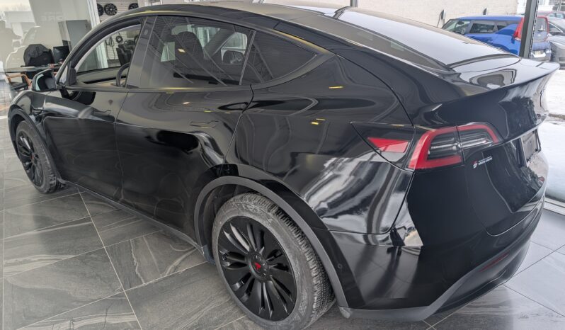 Tesla Model Y Long Range 2021 Noir complet