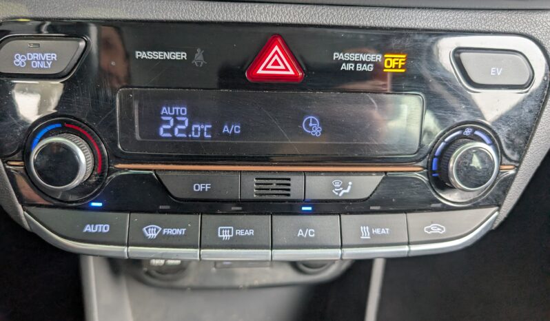 HYUNDAI IONIQ LIMITED 2017 BLANC complet