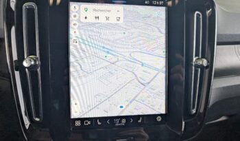 Volvo Recharge XC40 Plus Twin TI 2023 Vert complet
