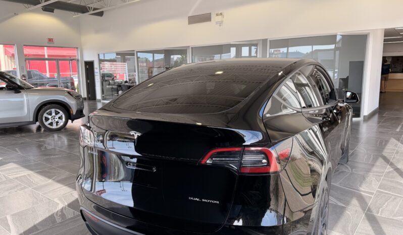 Tesla Model Y Long Range 2025 Noir complet