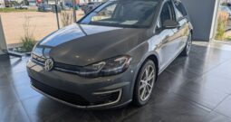 Volkswagen e-Golf 2020 Gris
