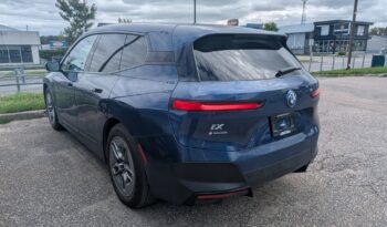 BMW IX xDrive50 2022 Bleu complet