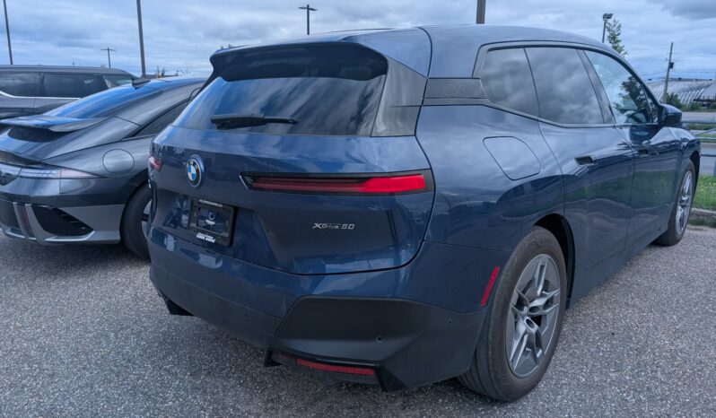 BMW IX xDrive50 2022 Bleu complet