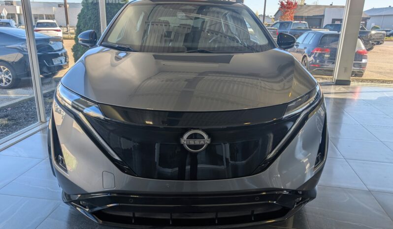 Nissan Ariya Evolve + 2024 Gris complet